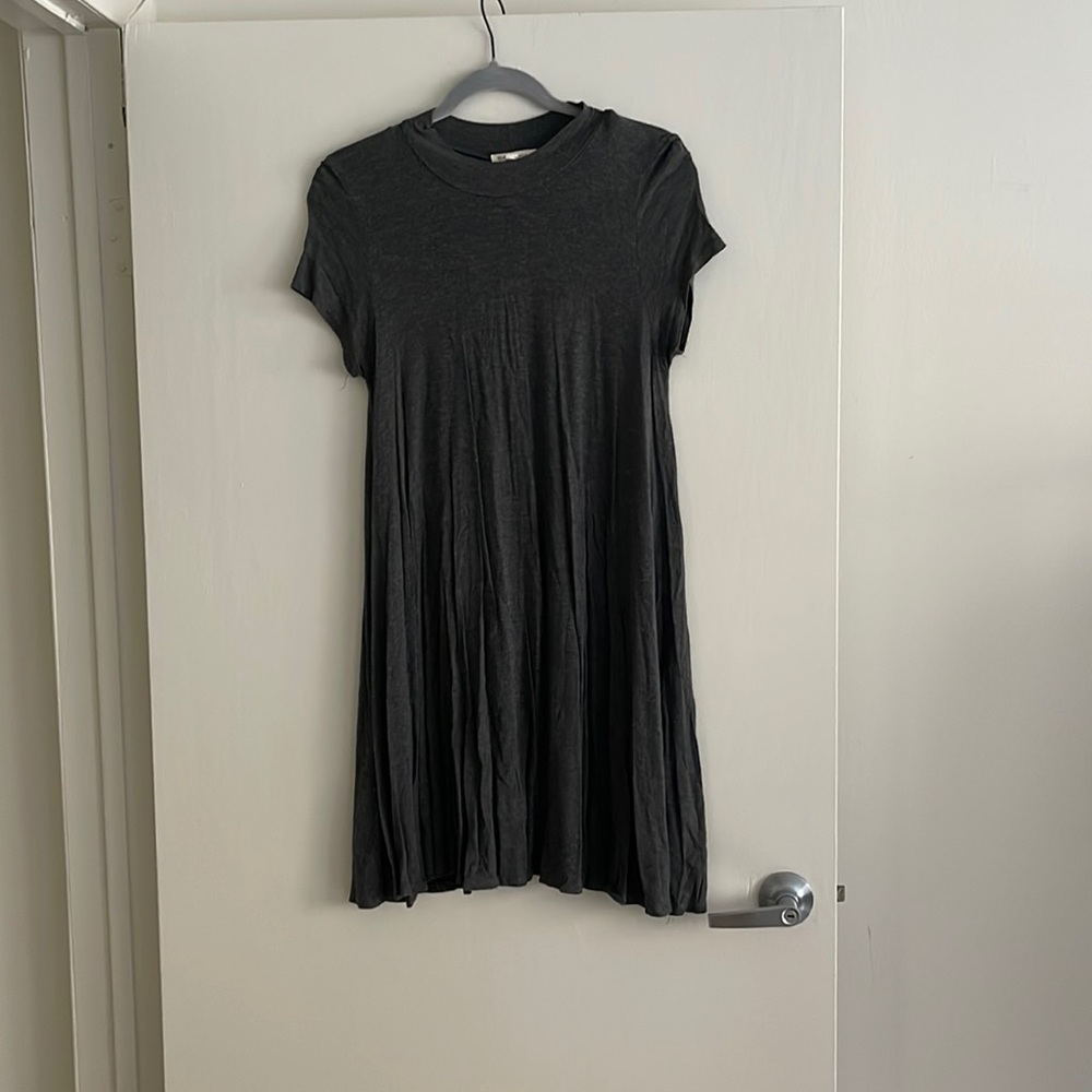 Cap sleeve mini dress